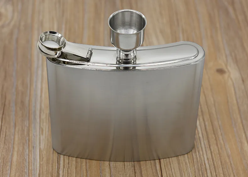 32 oz Hip Flask Stainless Steel Hip Flasks With Free Funnel Portable Flagon 32 Ounce Whisky Alcohol Stoup Wine Pot Support Logo Customized