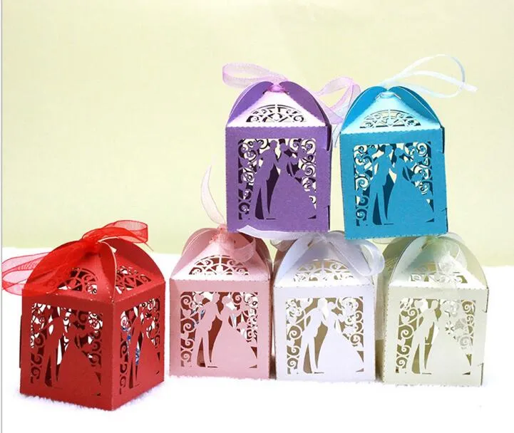 100pcs Laser Cut Hollow Bride&Groom Candy Box Chocolates Boxes With Ribbon For Wedding Party Baby Shower Favor Gift