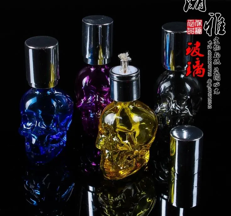 Crystal Skull Portable Alkohol Lamp Glass Hosah Rökning Rör Glas Gongs Oil Rigs Glass Bongs