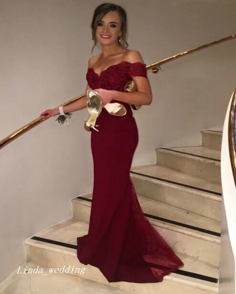 2019 Burgundia Red Off Ramię Prom Dress Mermaid Długa Specjalna okazja Dress Formalna Wieczorowa Dress Plus Size Tanie Vestido de Festa