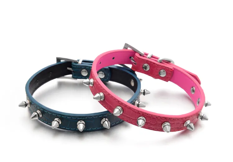 Goede lederen halsbanden met studs, één rij, verchroomde paddenstoelen, spikes halsband voor huisdieren, 6 kleuren, 4 maten voor katten, puppyhonden3292618