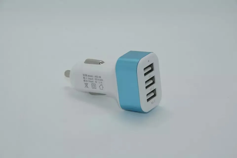 3 USB Car Charger Metal Alloy 5V 1A Charging Adapter Universal for smart phone 