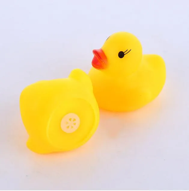 Baby Bath Toys Baby Kid Cute Bath Rubber Ducks Barn Squeaky Ducky Water Spela Toy Classic Bathing Duck Toy1570156