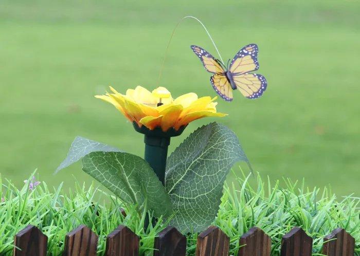 Solar Powered e bateria de combinação Dança vôo da borboleta Humming Bird Jardim Decoração Ornamentos Novidades Toy Crianças Educação