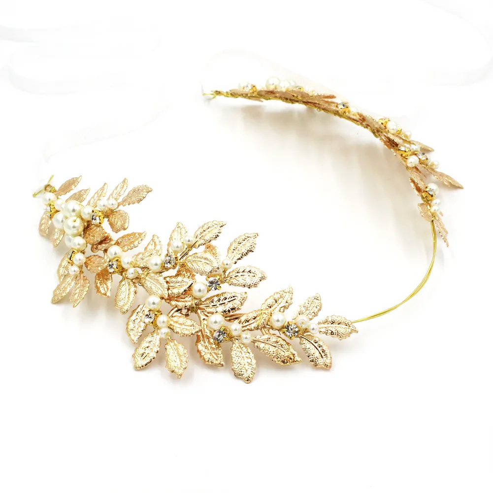 Accessoires de cheveux en or de mode 2016 Nouveaux perles d'arrivée Headpice de mariage pas cher Modest Crystal Fascinateurs Sexe sexy pas cher Modest 8445618