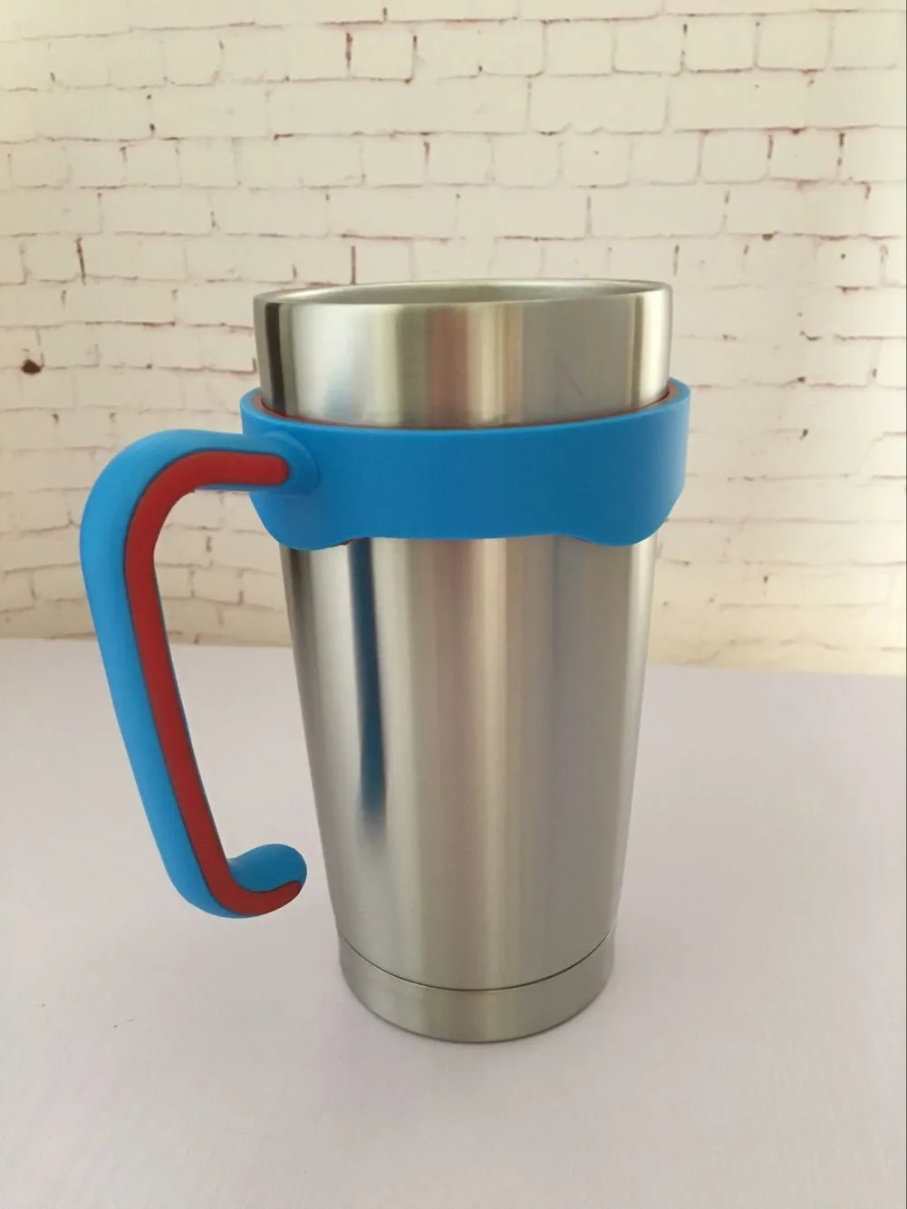 20 oz Tumbler Cup Handle Drinkware Handles in Black Pink Blue Mixed Colors  for 20 oz Cups from Dhgate Drinkware Handle - price 1.68