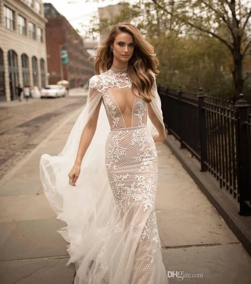 2019 Berta Dentelle Robes De Mariée Sirène Cape Détachable Plongeant Cou Dos Nu Robes De Mariée Tulle Sheer Plus La Taille Robe De Mariée