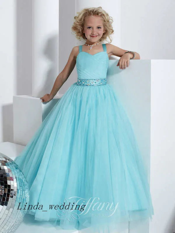 Precioso y hermoso vestido azul para desfile de niña, vestido bonito para fiesta de magdalenas y flores para niños pequeños