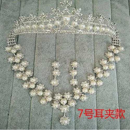 Bautiful 3 sztuki Akcesoria ślubne 6 Style Silver Stud and Clip Crystal Beaded Wedding Crown Pearls Tiaras Crowns za 4916462