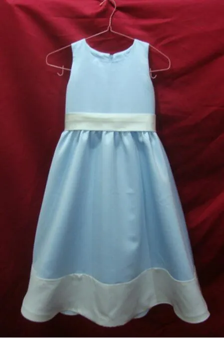 Nouvelle Arrivée A-ligne Jewel Bow Floor-Longueur Lumière Bleu Ciel Robes Filles Enfants Mariage Belle Fleur Fille Robes