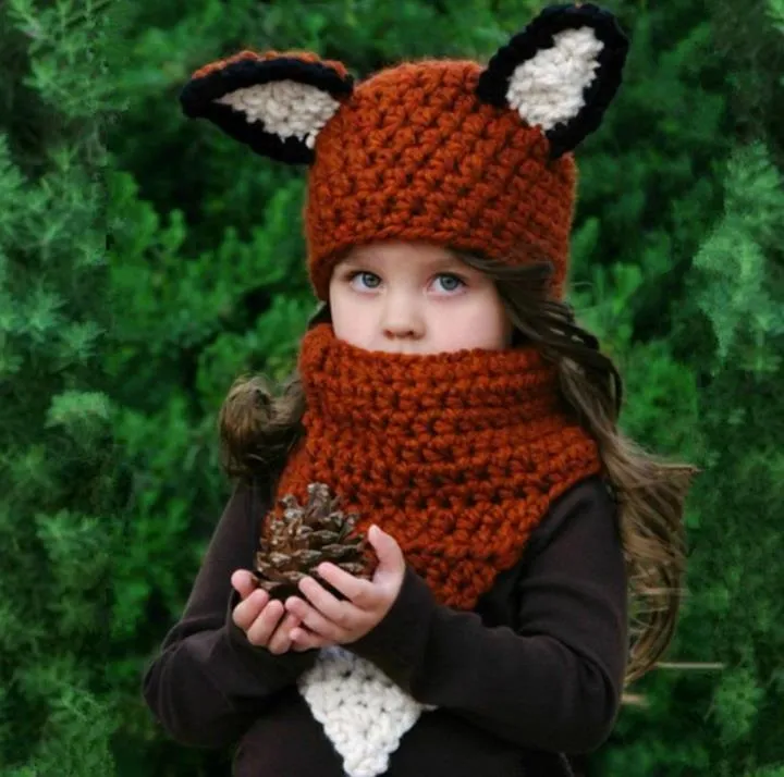 Nouveau automne hiver bébé enfants dessin animé renard chapeau avec foulard chaud deux pièces ensemble garçons filles bonnet tricoté bonnets écharpe enfants chapeaux M93