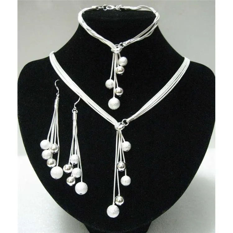 Hot Selling 925 Silver Smycken Satser Högkvalitativa Silver Bead Smycken Set för Kvinnor Partihandel Halsbracebraceletrar