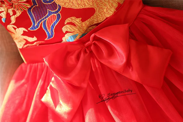 Retail Meisjes Jurk Nieuwjaar Chinese Stijl Dragon Rode Jurk voor Baby Meisje Prinses Feestjurk Kids Nieuwjaar Gift Kinderkleding