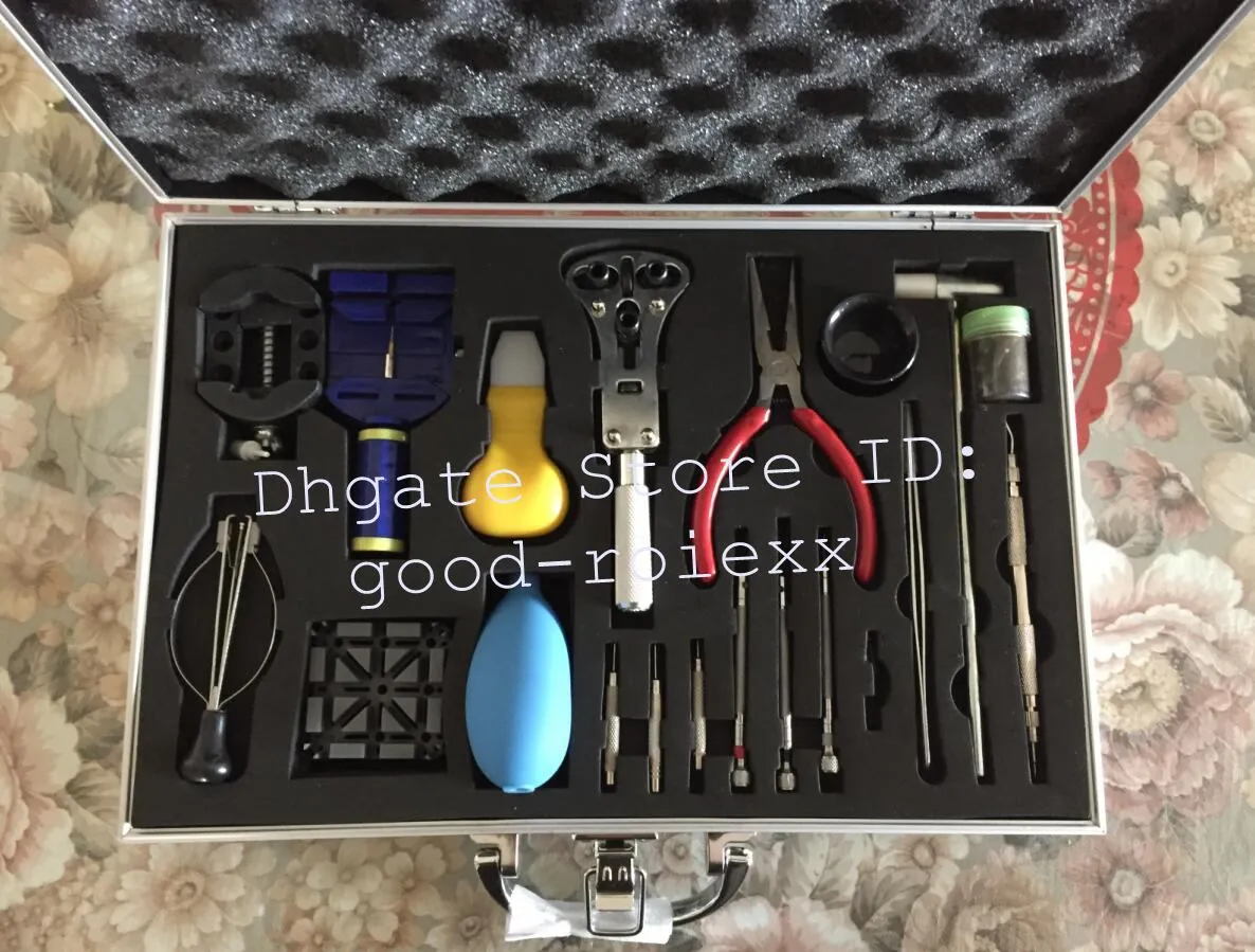 Kit Di Strumenti La Riparazione Di Orologi Da Orologiaio Kit La Rimozione  Delle Maglie Del Cinturino Kit Di Strumenti Orologiai Nuovo Dispositivo Di  Rimozione Dellapertura Della Cassa Posteriore Bar241G Da 45,62 €