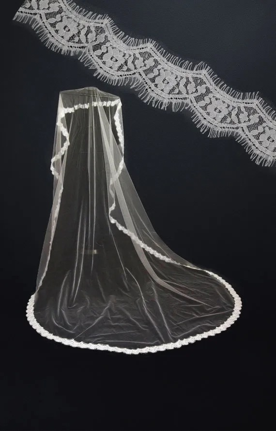 Top Quality Best Sale Cheap Romantic Alloy Comb Elegant Luxury White Ivory Chapel Lace Applique veil Mantilla veil Bridal Head Pieces