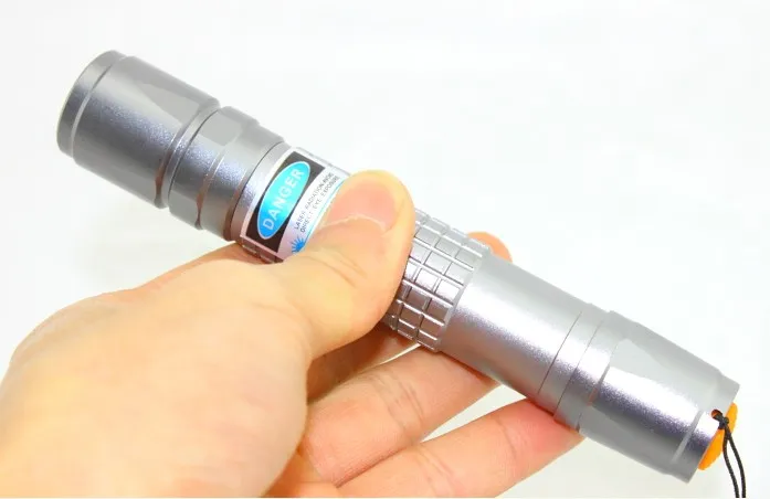 Meest krachtige 10000m 532nm 10 mijl Sos Lazer Militaire Zaklamp Groen Rood Blauw Violet Laser Pointers Pen Light Beam Hunting Lesing