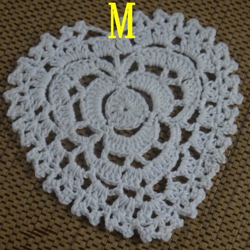 30st White Crocheted Doilies Placemat för bröllopsugn Applique Decor 8-13cm Dukmattor Vintage Coaster Pads Disc Cup Mat Aa5H01