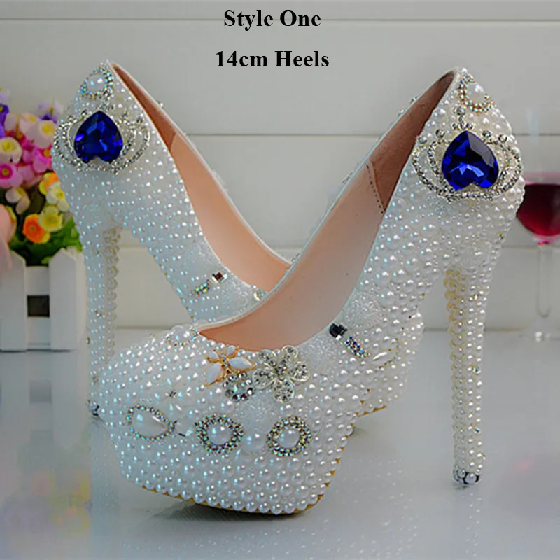 Blanc perle bleu cristal chaussures à talons hauts femmes nouveau concepteur à la main chaussures de mariage couronne strass dame heureuse chaussures de bal