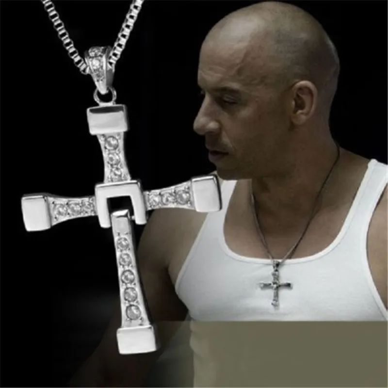 Szybki i wściekły Dominikowy Cross Chain Srebrny Naszyjniki Wisiorek Moda Biżuteria Naszyjniki Urok Christian Cross Jewellry