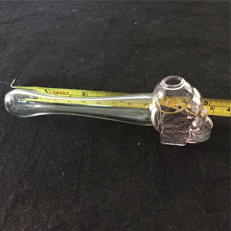 Nyankomst mini färger Skull Glas Oljebrännare Pipe Sked Rök Tobak Ört Skalle Huvud Stil För Glas Sked Hand Pipes