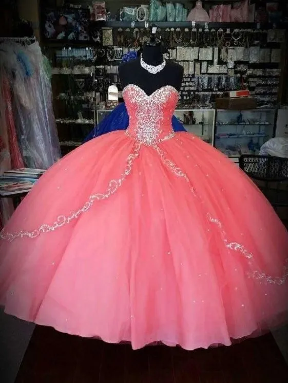 Historia Vestidos de quinceañera de coral 2019 Nuevos vestidos de quinceañera baratos únicos Ruffles Layers Tulle Sweetheart para 15 años Party Ball 278J