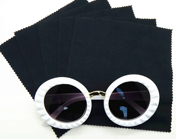 on 170GSM 1216cm black microfiber cleaning cloth lens cleaner for eyeglasscameraphone in zig zag cutting availab5880855