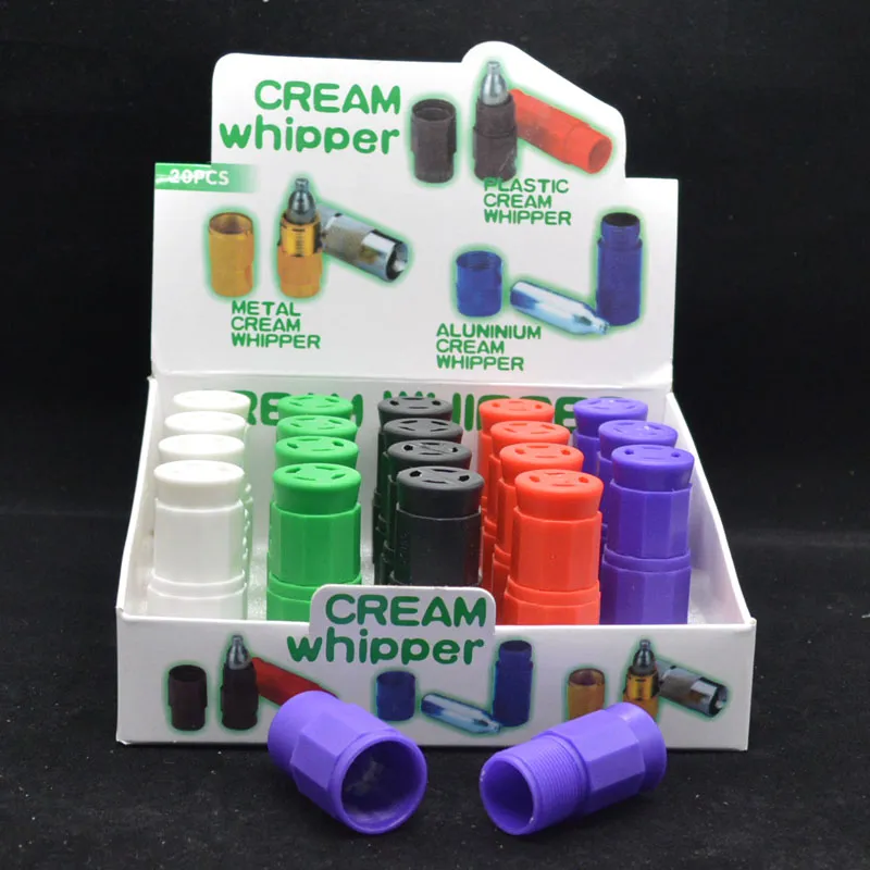 プラスチックN2Oクリームウィッパークラッカーカラフルクラッカークリームホイッパー喫煙ガスミックスカラーもメタルクリームホイッパーを持っています