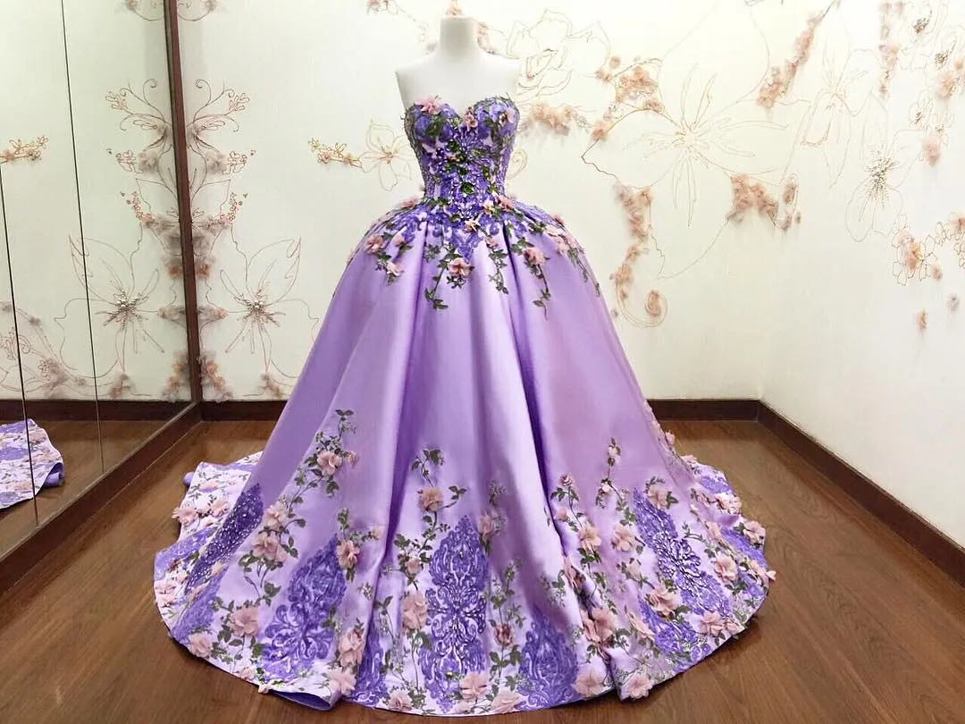 Luksusowa Purpurowa Balowa Suknia Wieczorowa Suknie 3D-Floral Aplikacje Kwiat Koronki Formalne Prom Suknie Sweetheart Bez Rękawów Długa sukienka