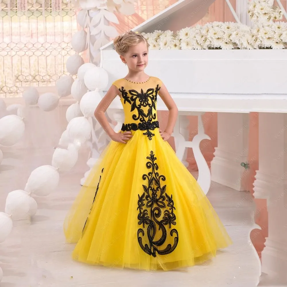 Nova Bonita Amarelo Princesa Menina Vestidos de Renda Preta Apliques Até O Chão Da Menina de Aniversário Formal Vestido de Festa Meninas Pageant Vestidos