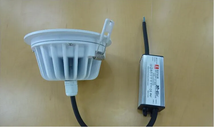 15W / 12W Водонепроницаемый IP65 COB Утопленный светодиодный Потолочный светильник, потолочный светильник + водонепроницаемый Led Driver AC85-265V
