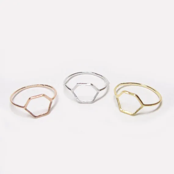 Fashion Hexagon Ring Geometryczne zasady 18K Pozłacane pierścienie na powierzchni przetwarzania rysunku drutu