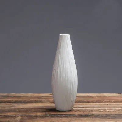 Céramique Creative Fashion Vase blanc Vase de haute qualité Modern Simple Porcelaine Living Room Decoration Fayshings 3N0119512100