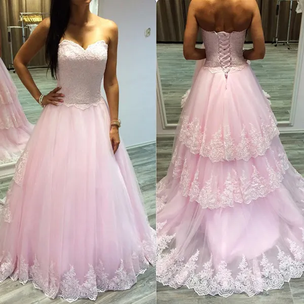 Princess Pink Prom Evening Longo Formal Partido Vestidos Lace apliques Vintage Top pescoço namorada Corset Voltar saia em camadas Applique