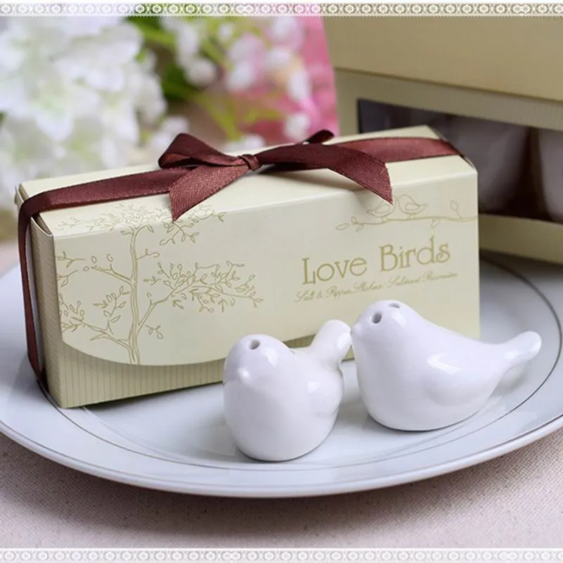 Spice Tools Ceramic Love Birds Salt and Pepper Shaker Party Wedding Favors