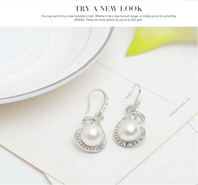 Gorąca nowa moda Pearl Crystal Rhinestone CZ Naszyjnik Zestawy biżuterii