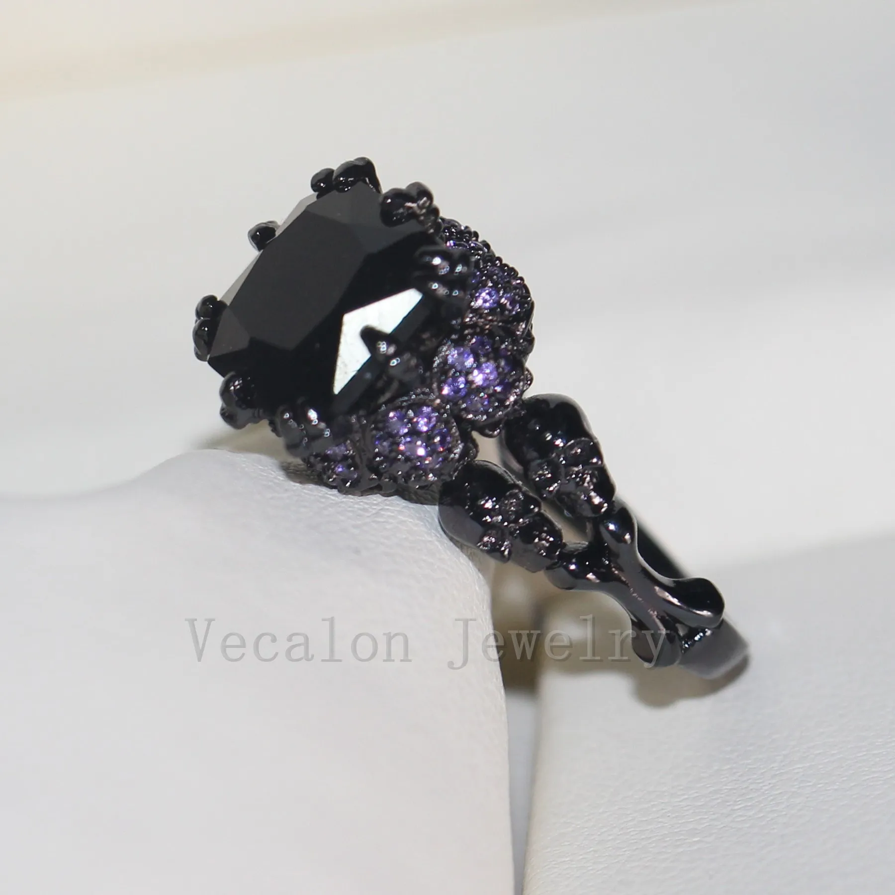 Vecalon Antique Skull Jewelry 3ct Black Simulated Diamond Wedding Band Ring Set for Women Black Gold Filled Female Finger ring