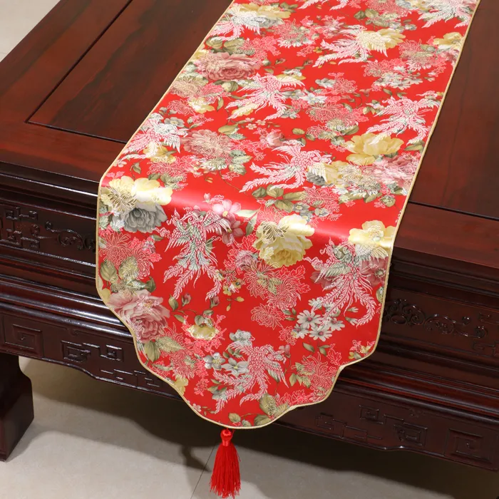 Gelukkige Peony Flower Luxe Tafel Runner Mode Eenvoudige Eettafel Matten Bescherming Pads Chinese Stijl Zijde Brocade Theetafel Doek 200x33 cm