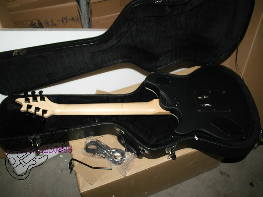 Black Ebony Fingerboard Guitarra Elétrica com Hardcase Alta Qualidade instrumentos Musicais HOT A1288