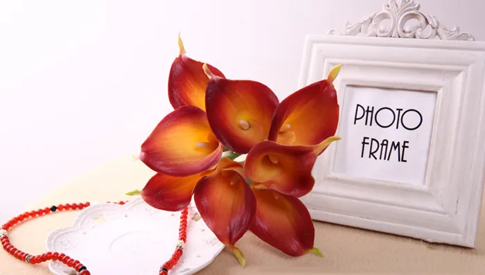 Wholesale 30ピースリアルタッチ装飾的な造花カーラリユリブーケット人工的な結婚式のブーケパーティー用品20色