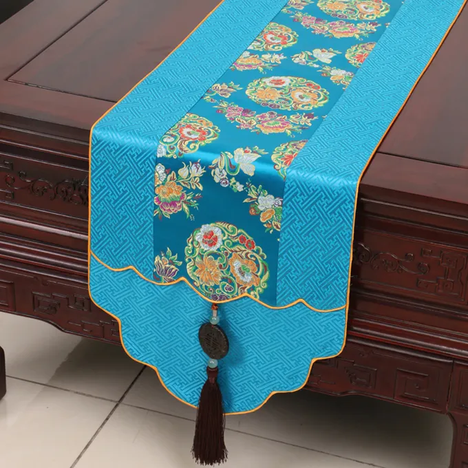 High End Jade Patchwork Tabela Luxo Runner rústico de luxo mesa de jantar Caneleiras Thicken Silk Brocade Tea Table Cloth 200x33 cm