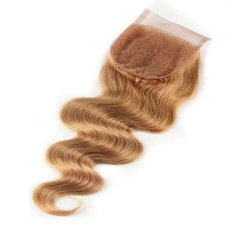 Couleur pure Honey Blonde # 27 Bundles de cheveux humains avec fermeture en dentelle 4x4 Extension de cheveux brésiliens ondulés avec fermeture Blonde fraise