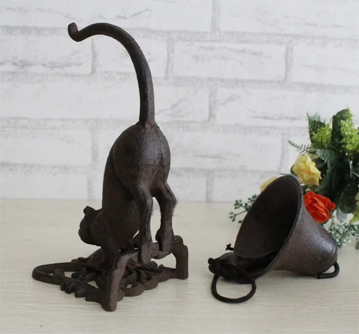 Benvenuti ai numeri elencati in ferro battuto campane di gatto rustico marrone antico retrò cena campana giardino di casa patio parete porta decorazione campana