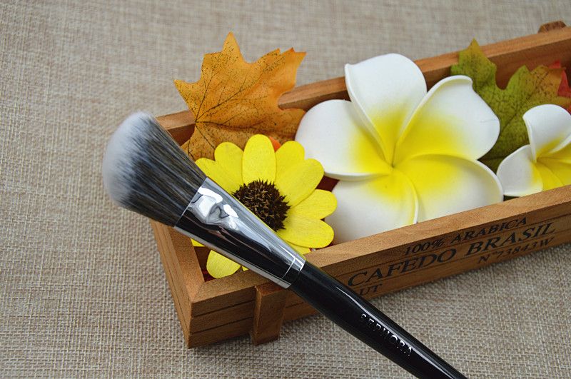 PRO Angled Blush Brush 49 Alta Calidad Blush Powder Contour Brush