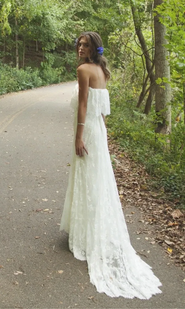 Boho Wedding Dress Vintage Full Lace Bridal Gowns Beach Garden Party Strapless Bohemian Bridal Gowns 1970s Brides Wear Sweep Train