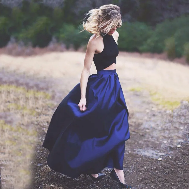 Charming Halter Black Top A Line Prom Dresses 2015 With Royal Blue Two Piece Down Customizable Evening Gown For Prom And Special Occasions From Hsmw002 88.45 DHgate.Com