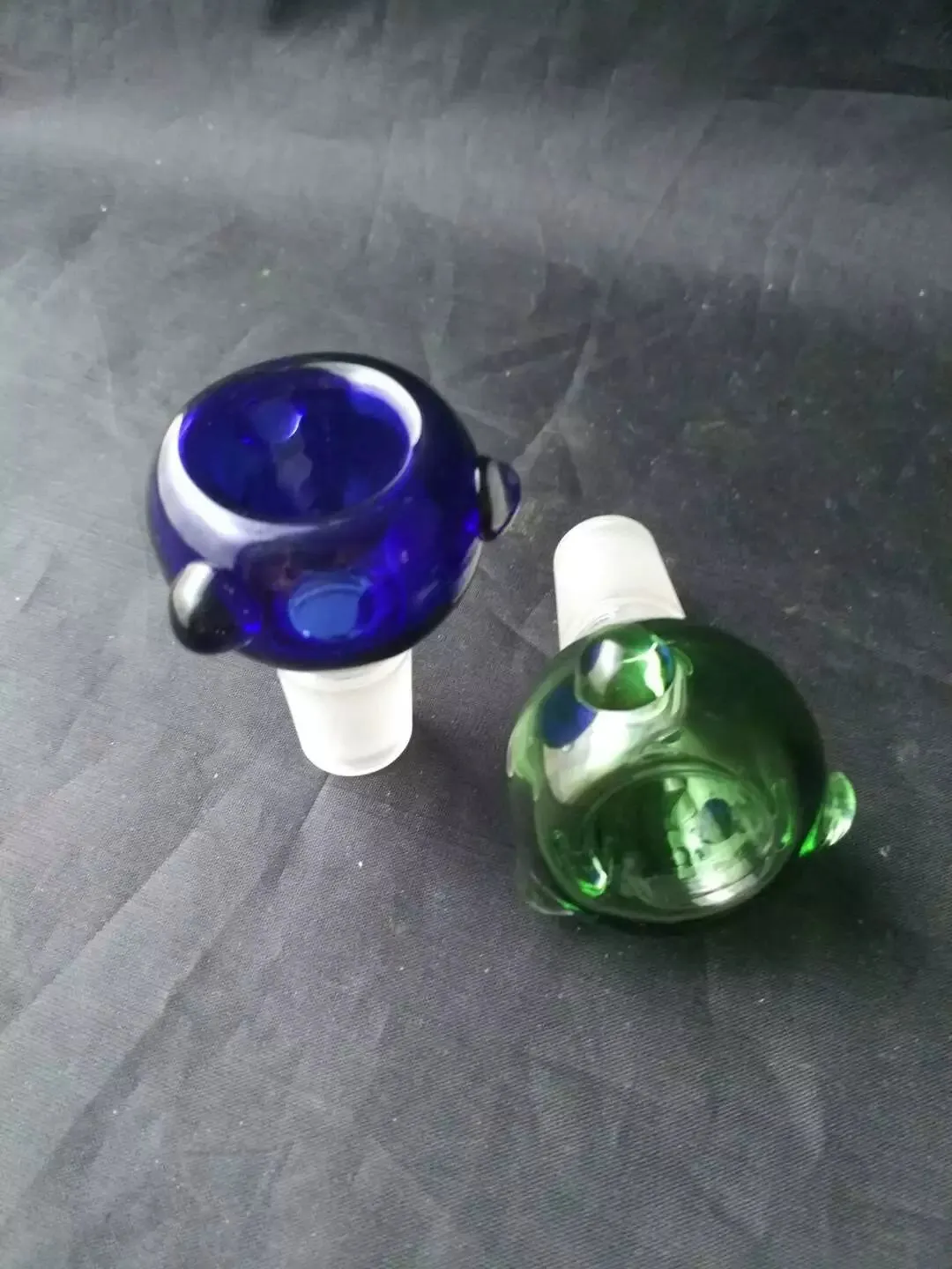 Gratis verzending groothandel ---- gekleurde glazen kom 18mm, waterpijp / glazen bong / pijpmontage, dikke glazen verbrandingsleiding