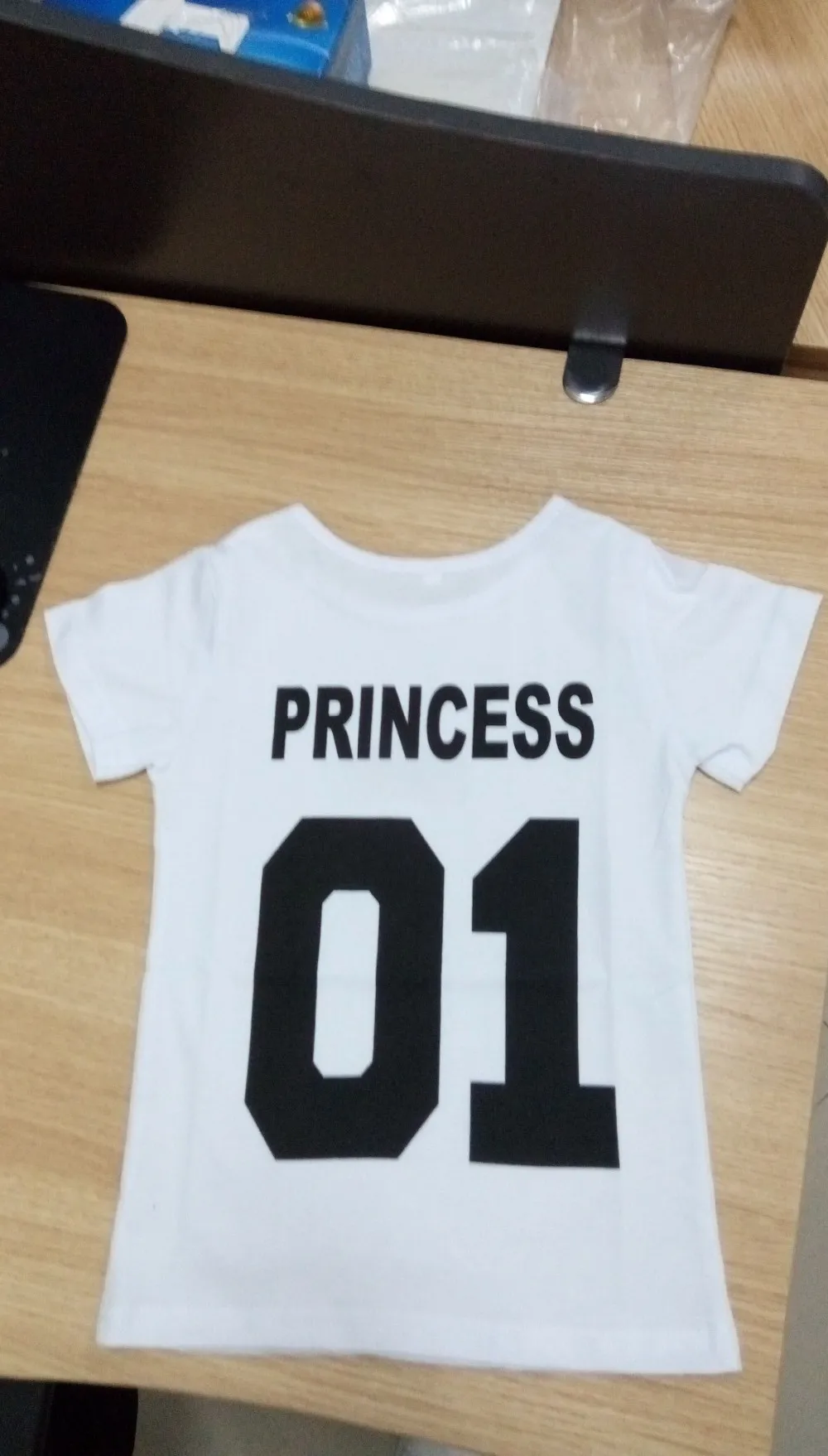 New Family King Queen 01 Shirt Print 100 Coton T-shirt Mother and Daughter Père Fils Clothes Princess Prince Set Parentchild6557785