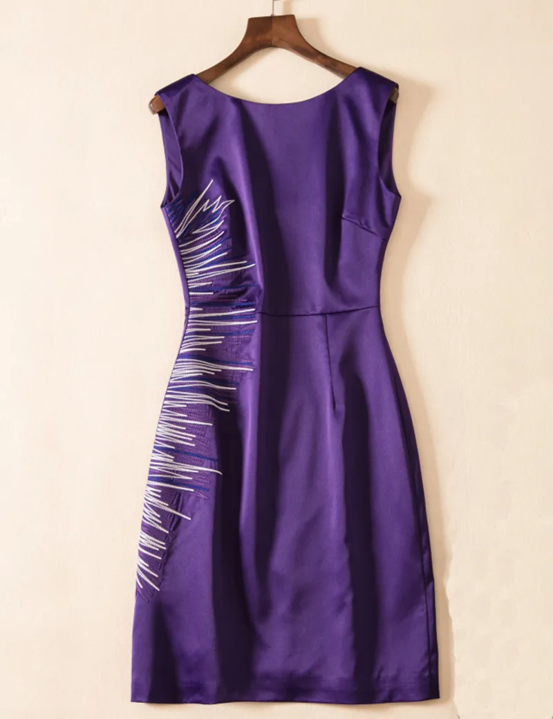 刺繍女性シースドレスノースリーブV-BACK OLオフィスレディワークドレス10K596