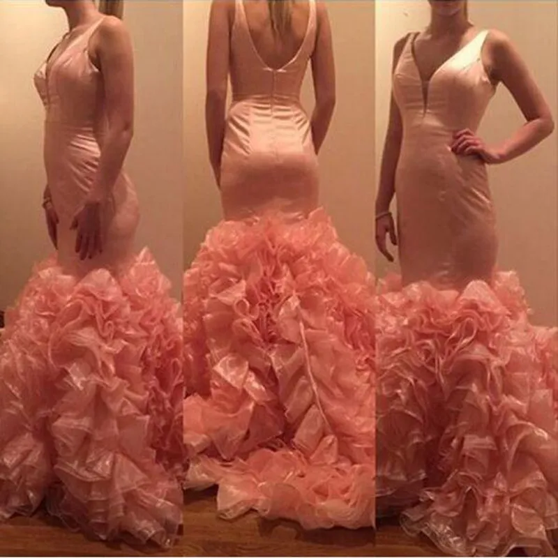 Top Fashion Peach Blush Ruffles Train Prom Klänningar Party Mermaid Pageant Custom Gör V-Neck Trumpet Occasion Formell Kvällsklänning