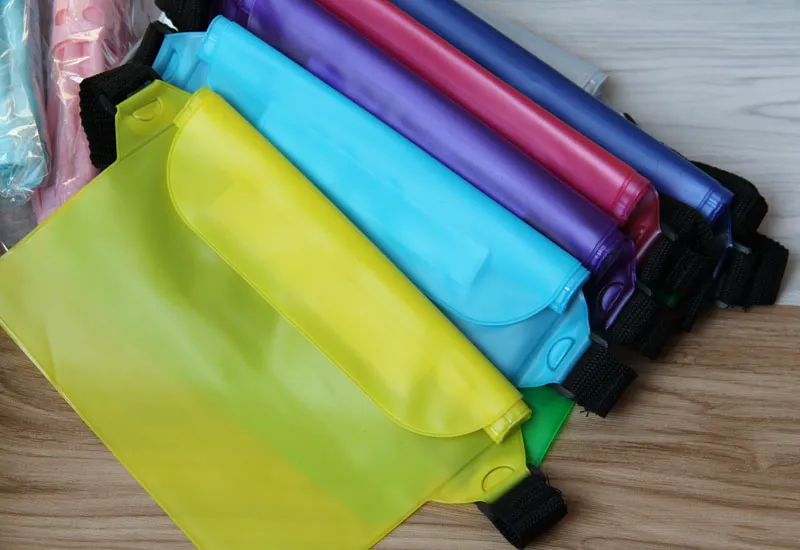 Sacs de natation imperméables en PVC, sac de taille, sacs d'extérieur, couverture de poche sèche sous-marine pour téléphones portables, vente en gros